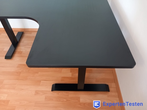 DESKSPACE_CORNER