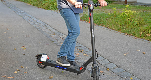 MICROGO-E M5 E-Roller im akuellen Verbrauchertest