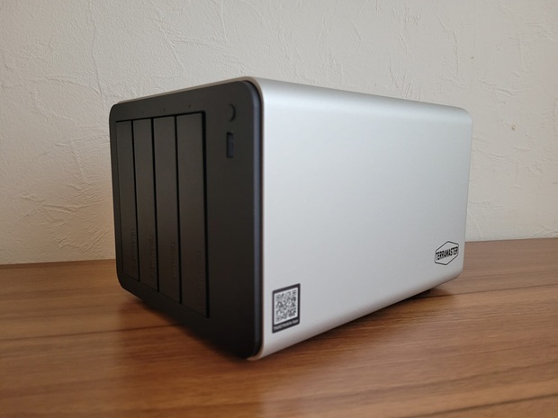 TERRAMASTER_F4-425 Plus