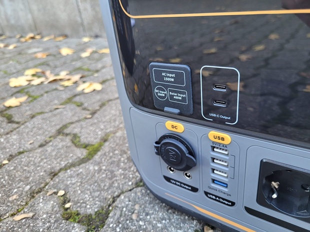 VTOMAN_FlashSpeed 1500 Powerstation 1