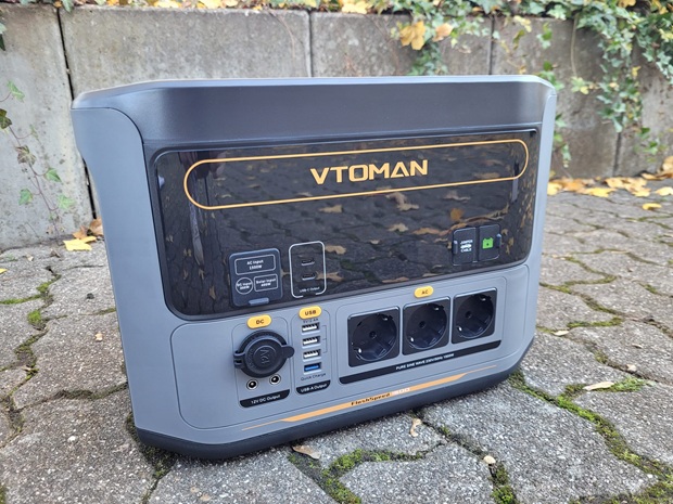 VTOMAN_FlashSpeed 1500 Powerstation 1