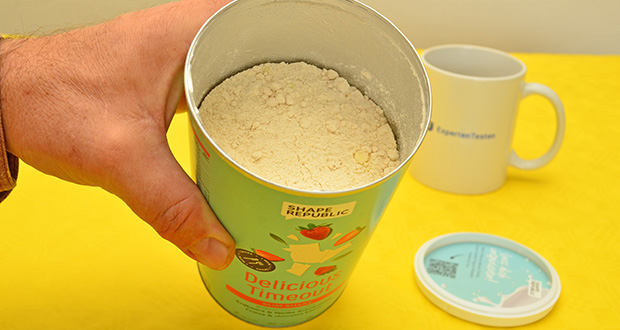 Shape Republic Slim Shake Strawberry White Chocolate