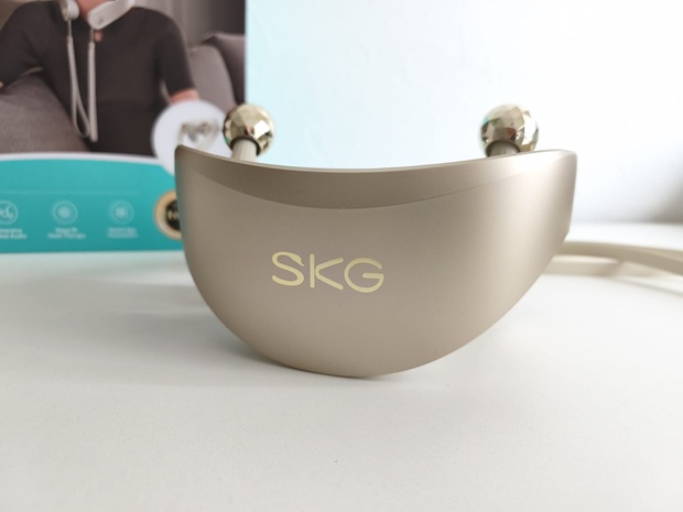 SKG_PS700_1