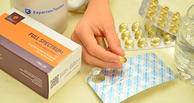 Cannadoca Vollspektrum CBD Kapsel im akuellen Verbrauchertest