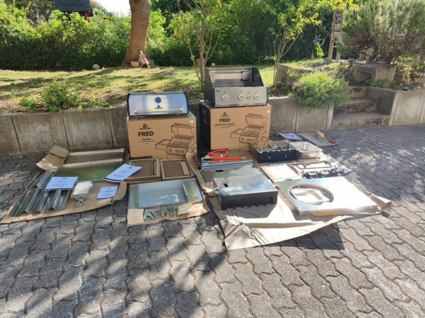 Edelstahl Gasgrill BURNHARD_FRED Test BURNHARD_FRED Edelstahl Gasgrill im neuesten Praxistest