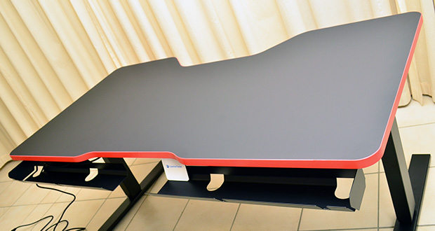 LeetDesk Pro