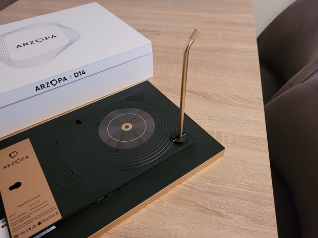 ARZOPA_Digital Picture Frame 5