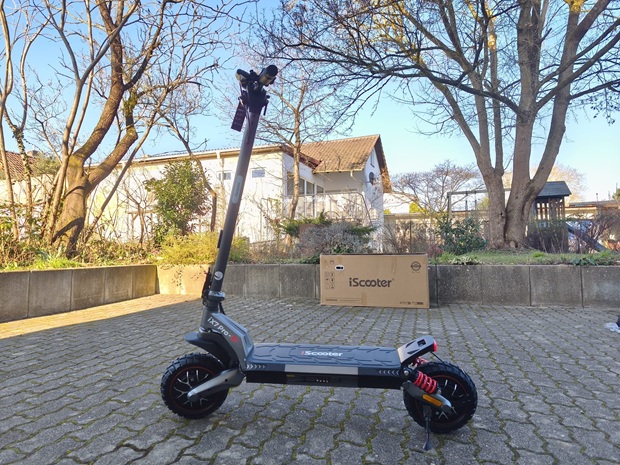 Elektro Scooter iScooter_iX7Pro Test iScooter_iX7Pro Elektro Scooter im neuesten Praxistest